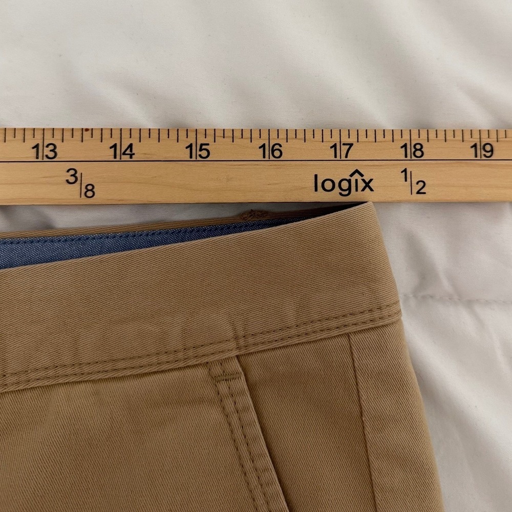 Banana Republic City Chino Khaki Tan Minimalist Cuffed Shorts Womens Size 10 - Picture 6 of 9